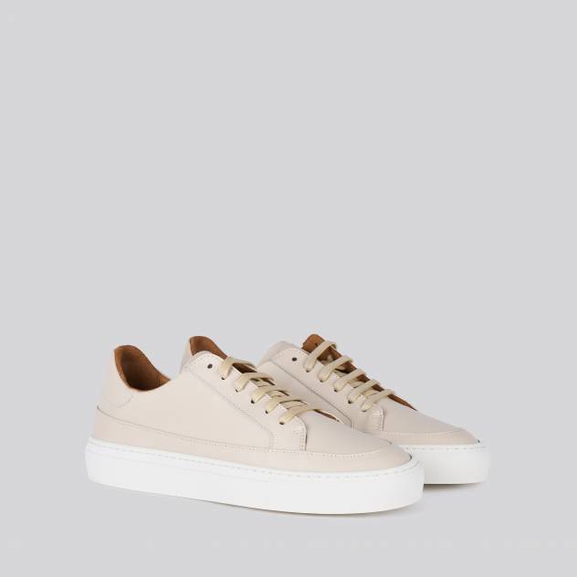 Kaki/white