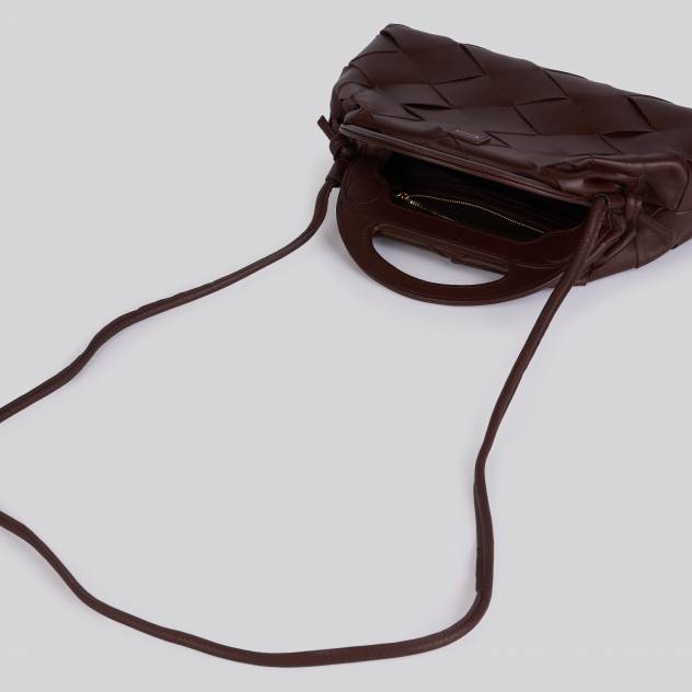 Brown 30